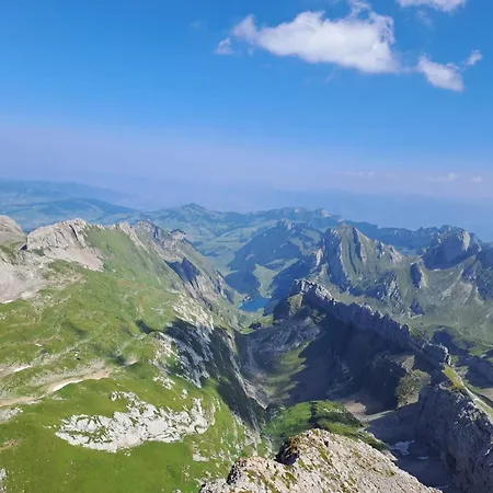 Eigene I St Gallen I Appenzell I Bodensee I St Anton I Seealpsee 아파트 *